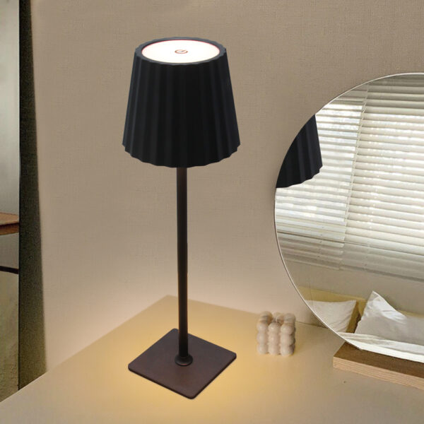 Cordless Table Lamp - Image 4